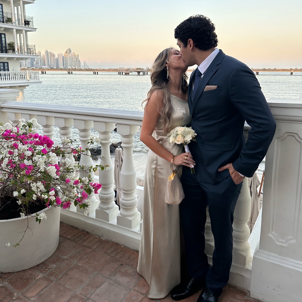Kensie Dress In Champagne Birdy Grey